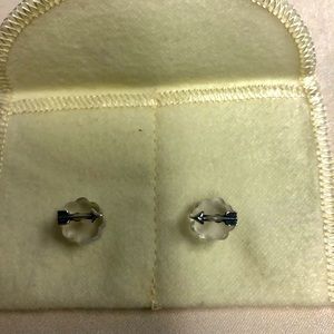 Retired James Avery Arrow Ear Posts